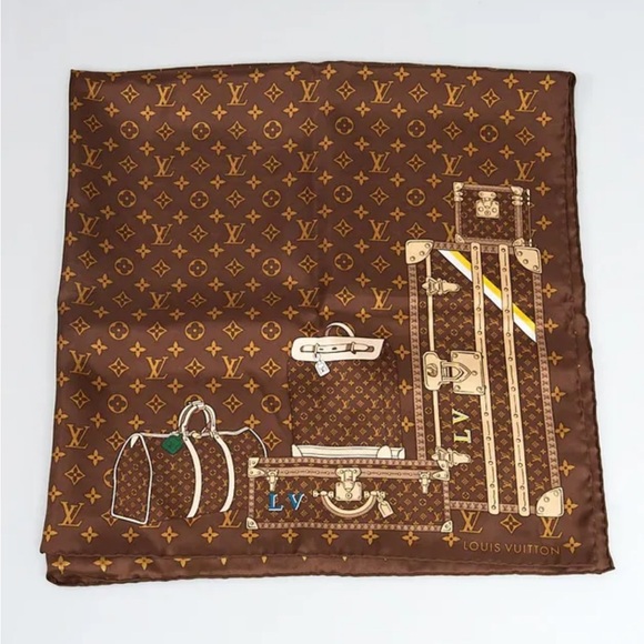 LOUIS VUITTON Monogram Trunks Square Silk Scarf - Picture 2 of 4